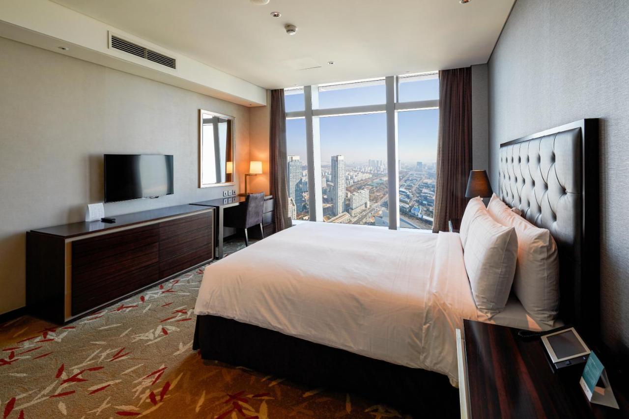 Aparthotel Oakwood Premier 5*