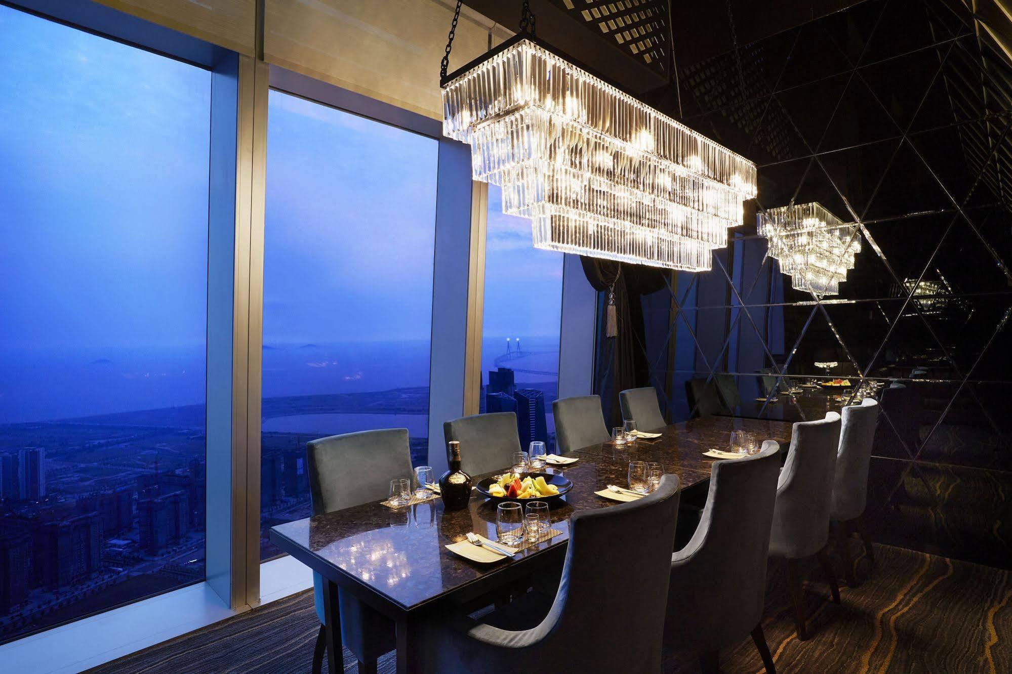 Oakwood Premier Appart hôtel