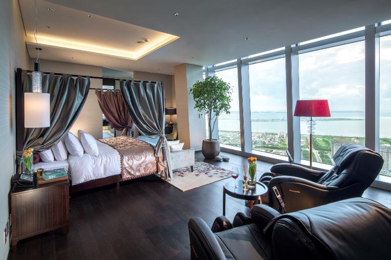 Oakwood Premier 5*